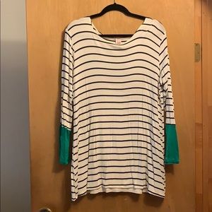 JMode XL Tunic Black and White Stripes